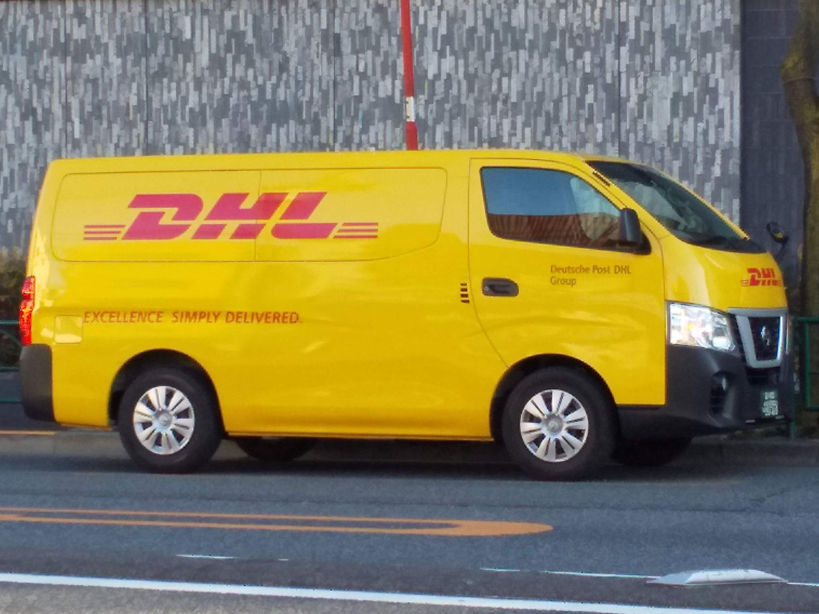 DHL集配車