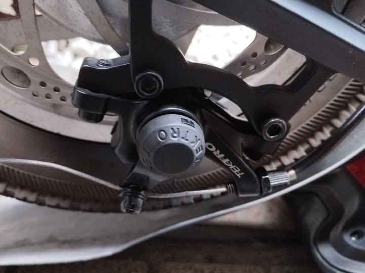 �e�N�g���̃u���[�L